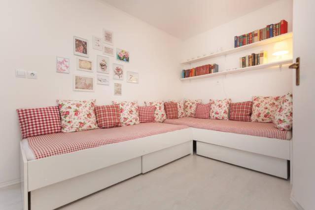 Vintage Apartment Rovinj Old Town Extérieur photo